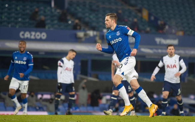 队的重大利 队的重大利